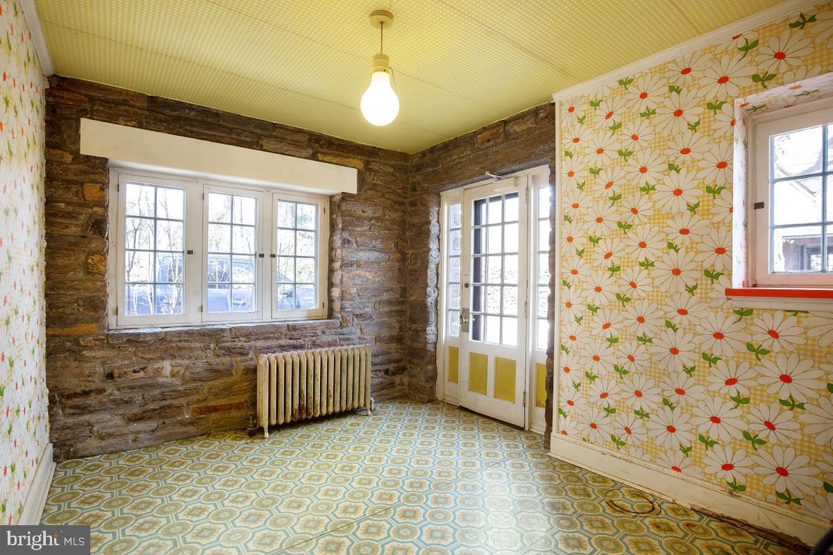 1209 Rydal Road Jenkintown, PA 19046 - Photo 15 of 37