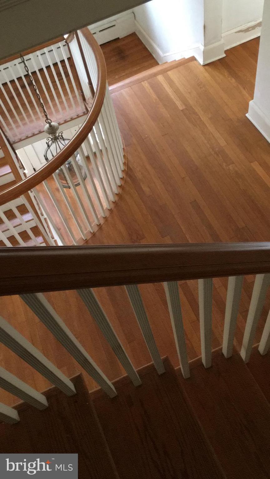 1209 Rydal Road Jenkintown, PA 19046 - Photo 5 of 37