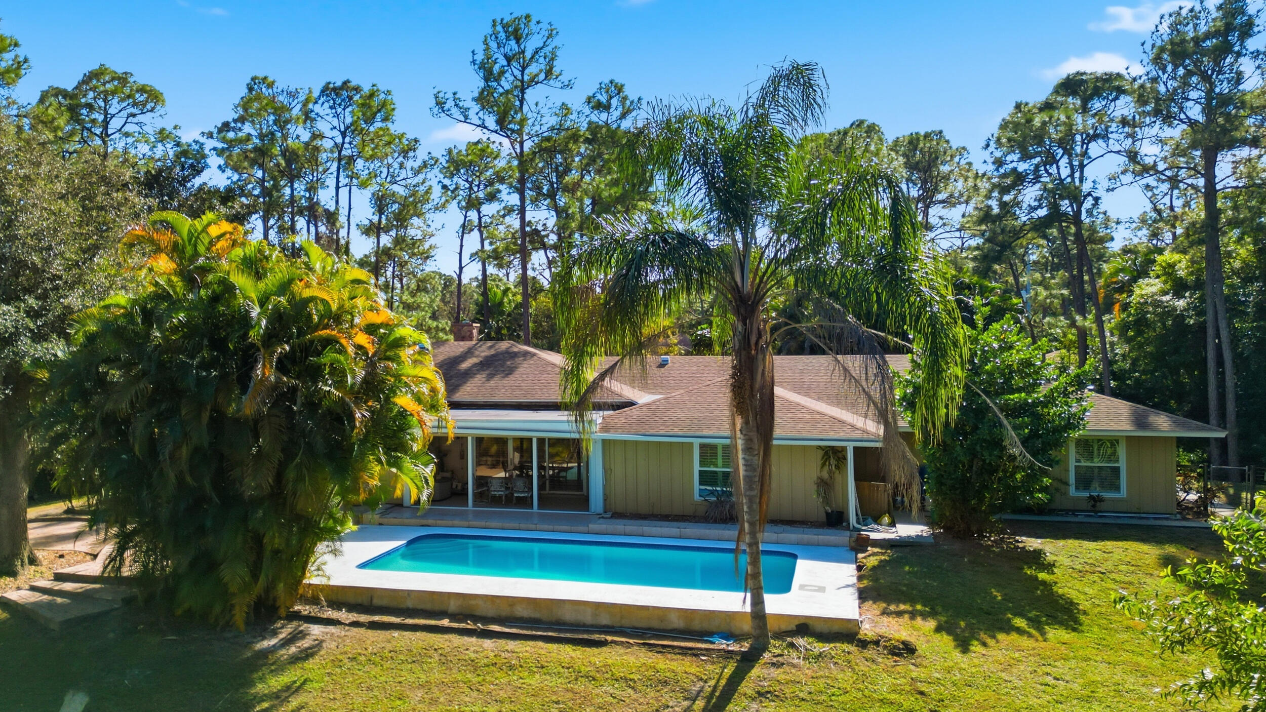 10297 Sandy Run Road Jupiter, FL 33478 - Photo 38 of 50 Backyard