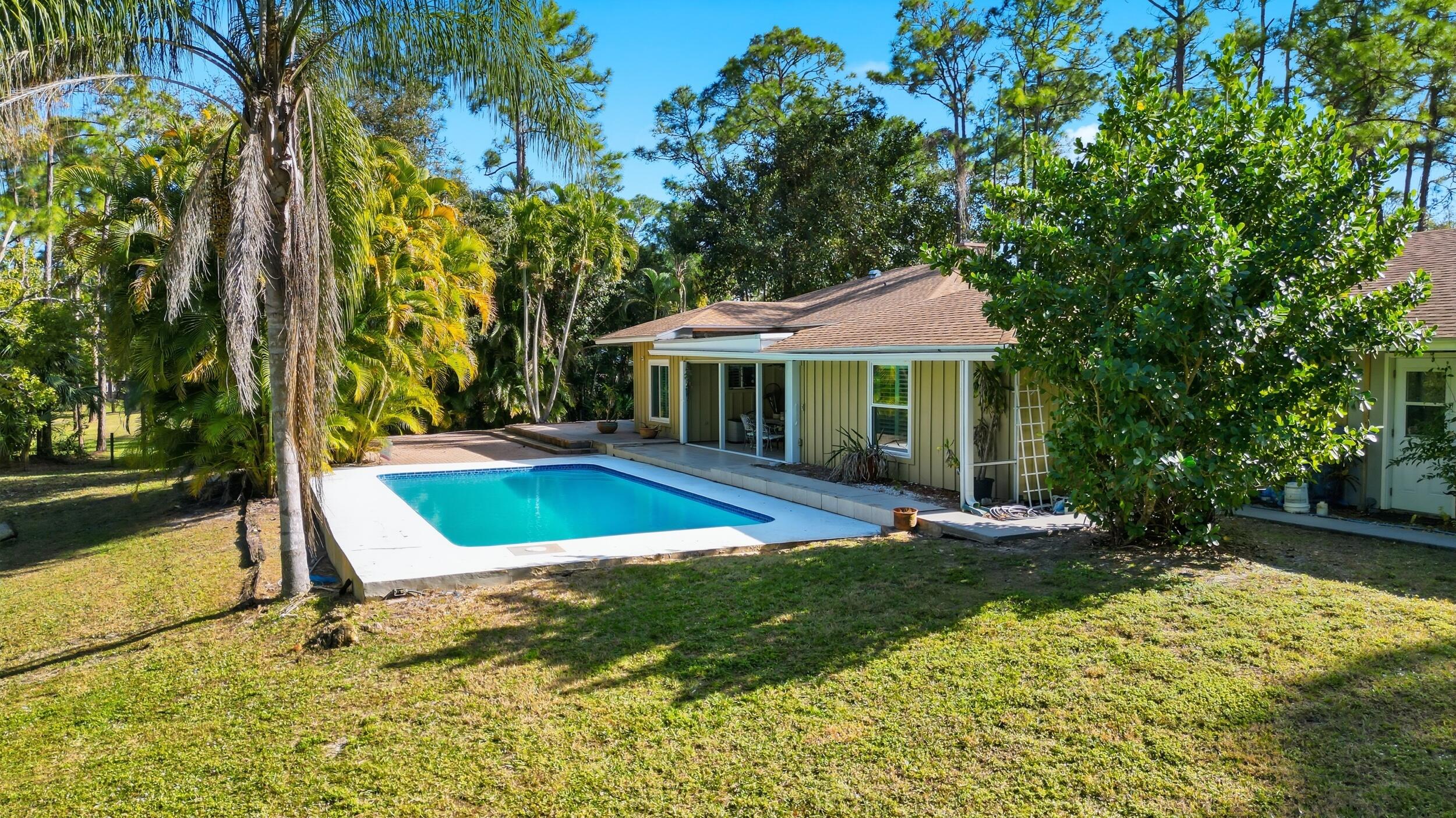 10297 Sandy Run Road Jupiter, FL 33478 - Photo 39 of 50 Backyard