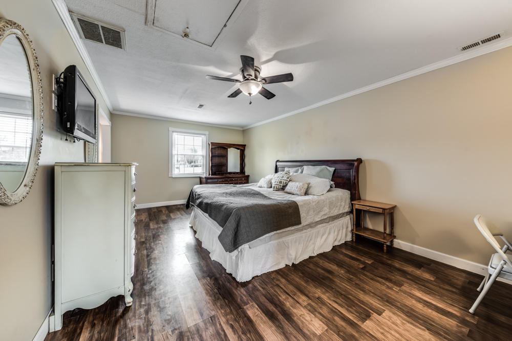 7301 Clarendon Road Powell, TN 37849 - Photo 11 of 24 7301 Clarendon Rd-8
