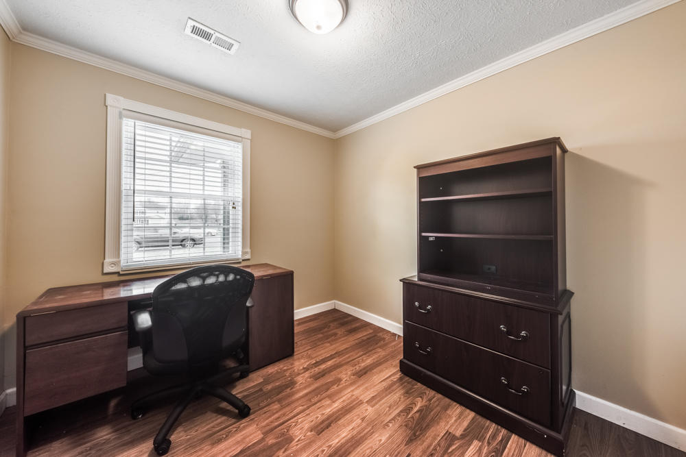 7301 Clarendon Road Powell, TN 37849 - Photo 16 of 24 7301 Clarendon Rd-17