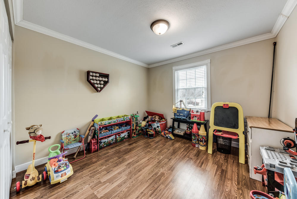 7301 Clarendon Road Powell, TN 37849 - Photo 17 of 24 7301 Clarendon Rd-18