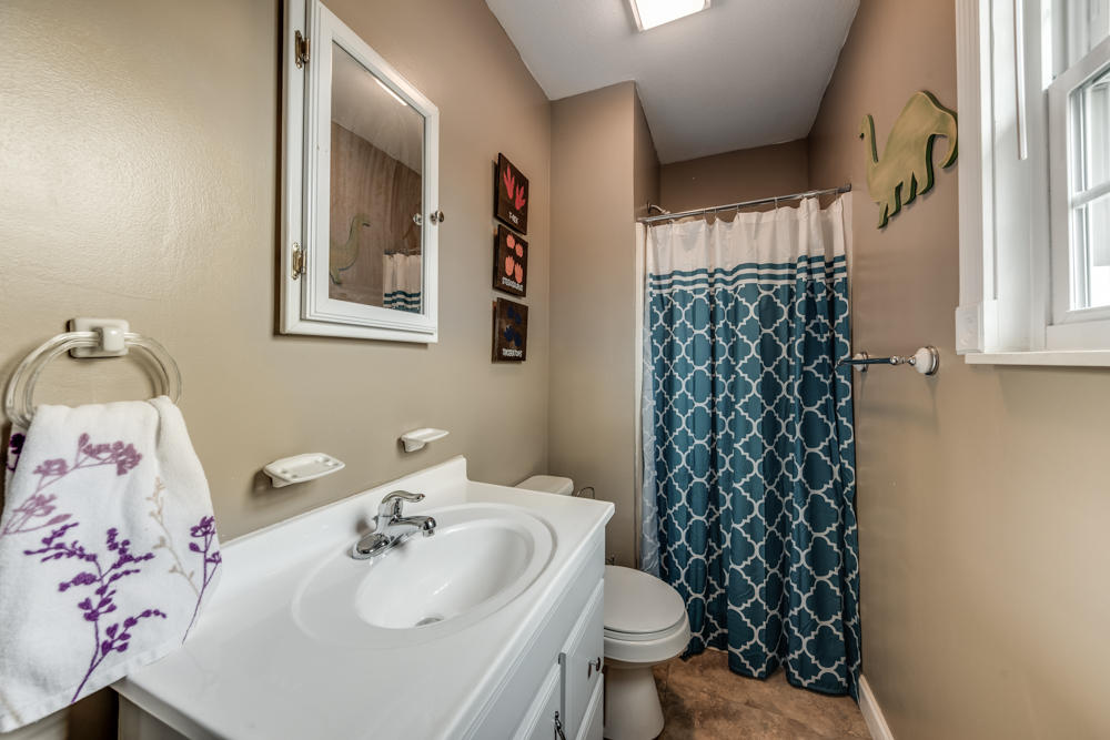 7301 Clarendon Road Powell, TN 37849 - Photo 18 of 24 7301 Clarendon Rd-16