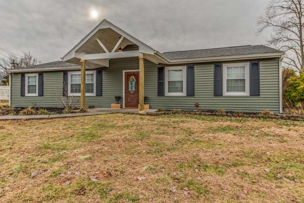 7301 Clarendon Road Powell, TN 37849 - Photo 3 of 24 7301 Clarendon Rd-4