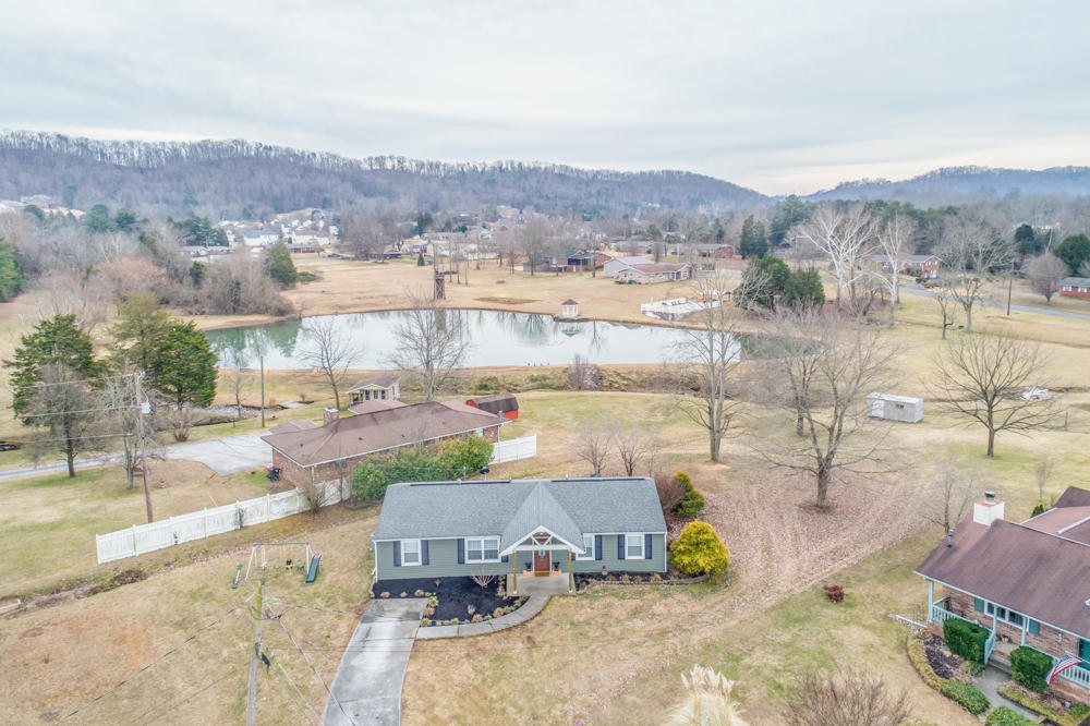 7301 Clarendon Road Powell, TN 37849 - Photo 4 of 24 7301 Clarendon Rd-23