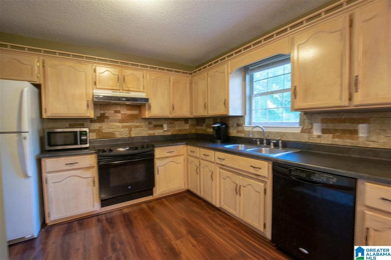 1701 Bone Dry Road Kimberly, AL 35091 - Photo 19 of 43
