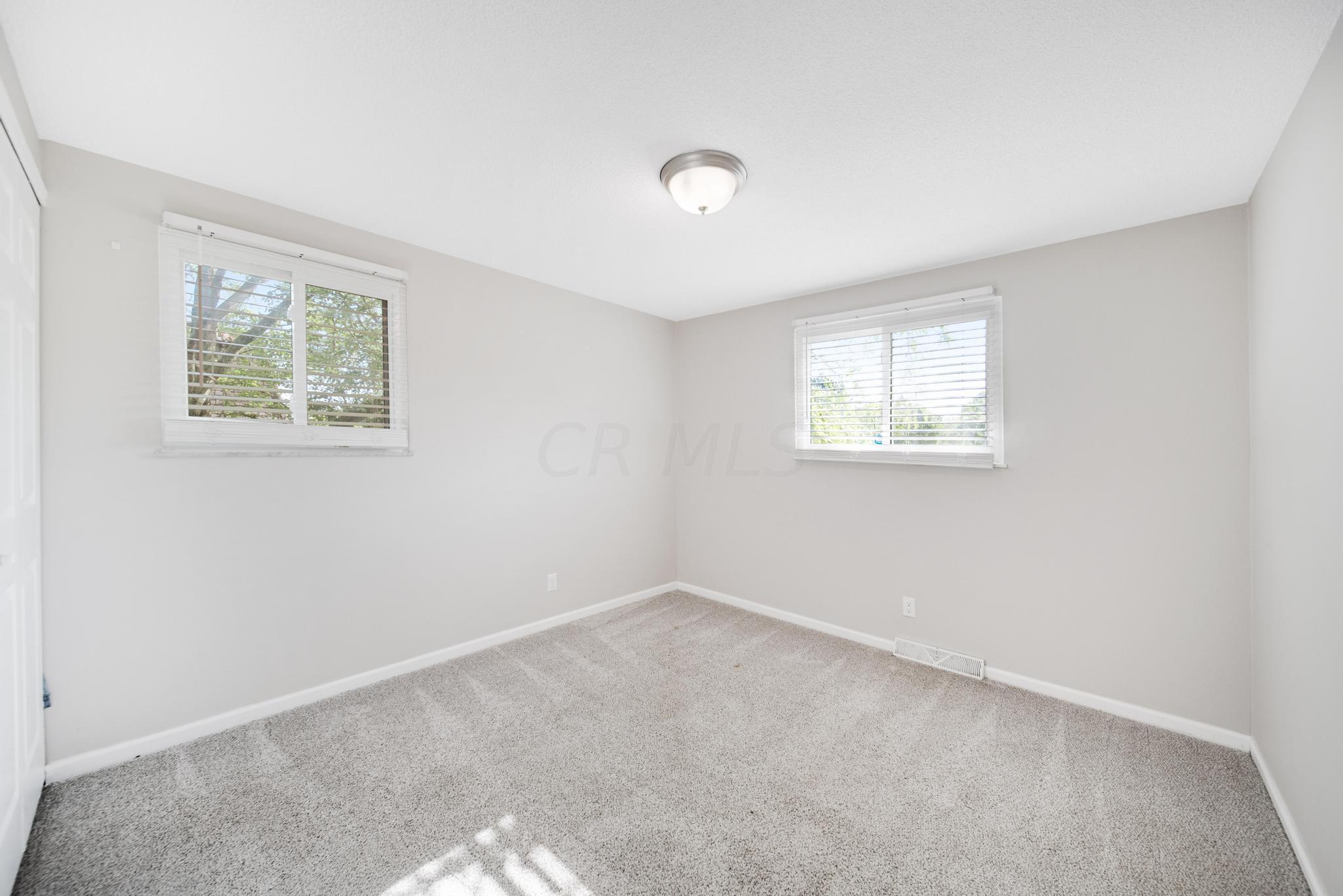 6649 Karl Road Columbus, OH 43229 - Photo 21 of 47 A7406290_1_2