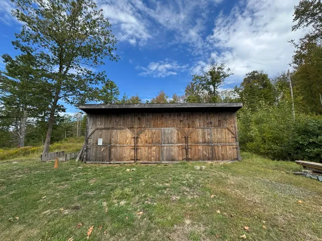 $799,900 | 181 Francestown Road, Greenfield, NH 03047