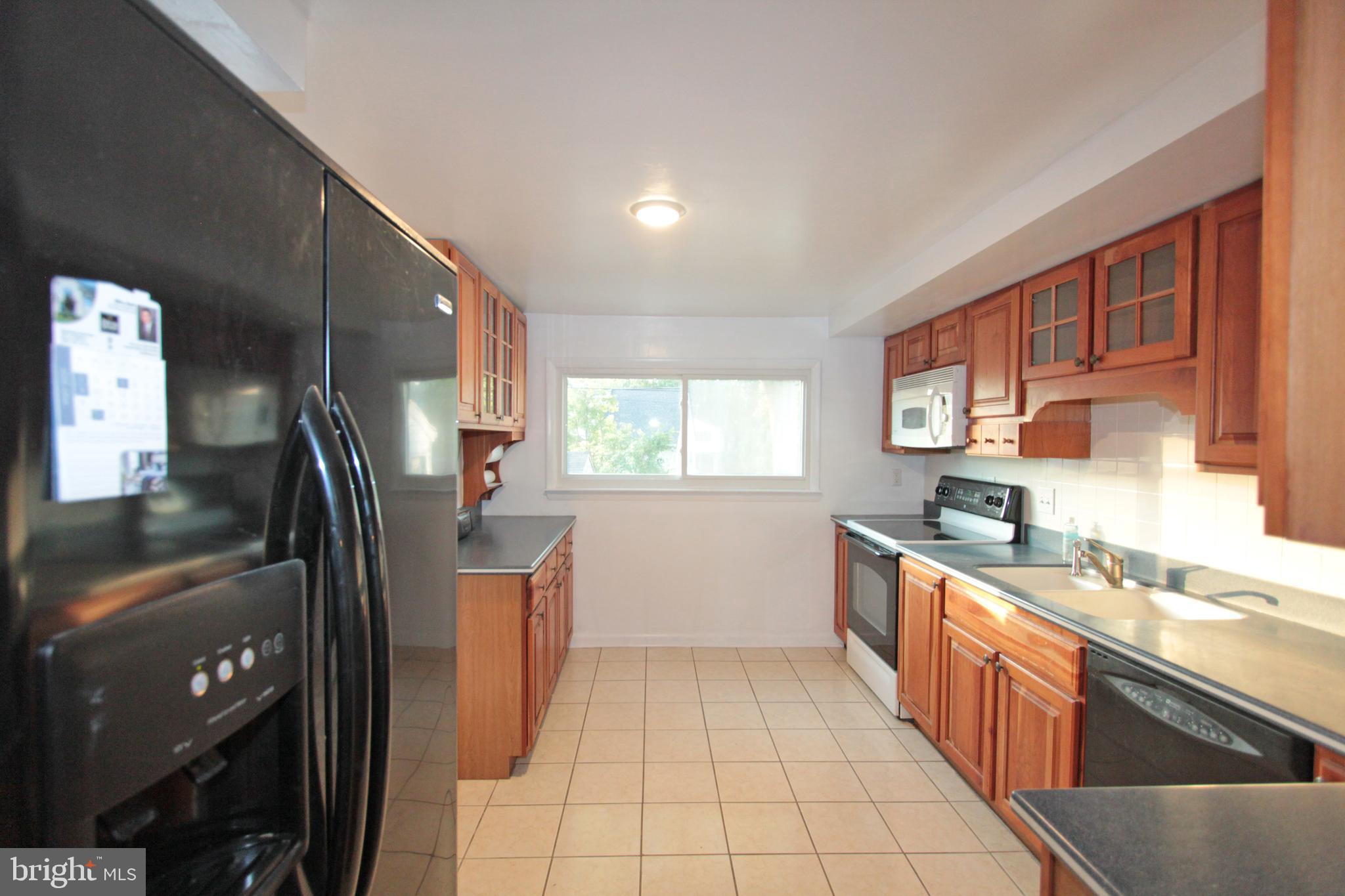 6 Newbrook Road Newark, DE 19711 - Photo 7 of 19 Kitchen