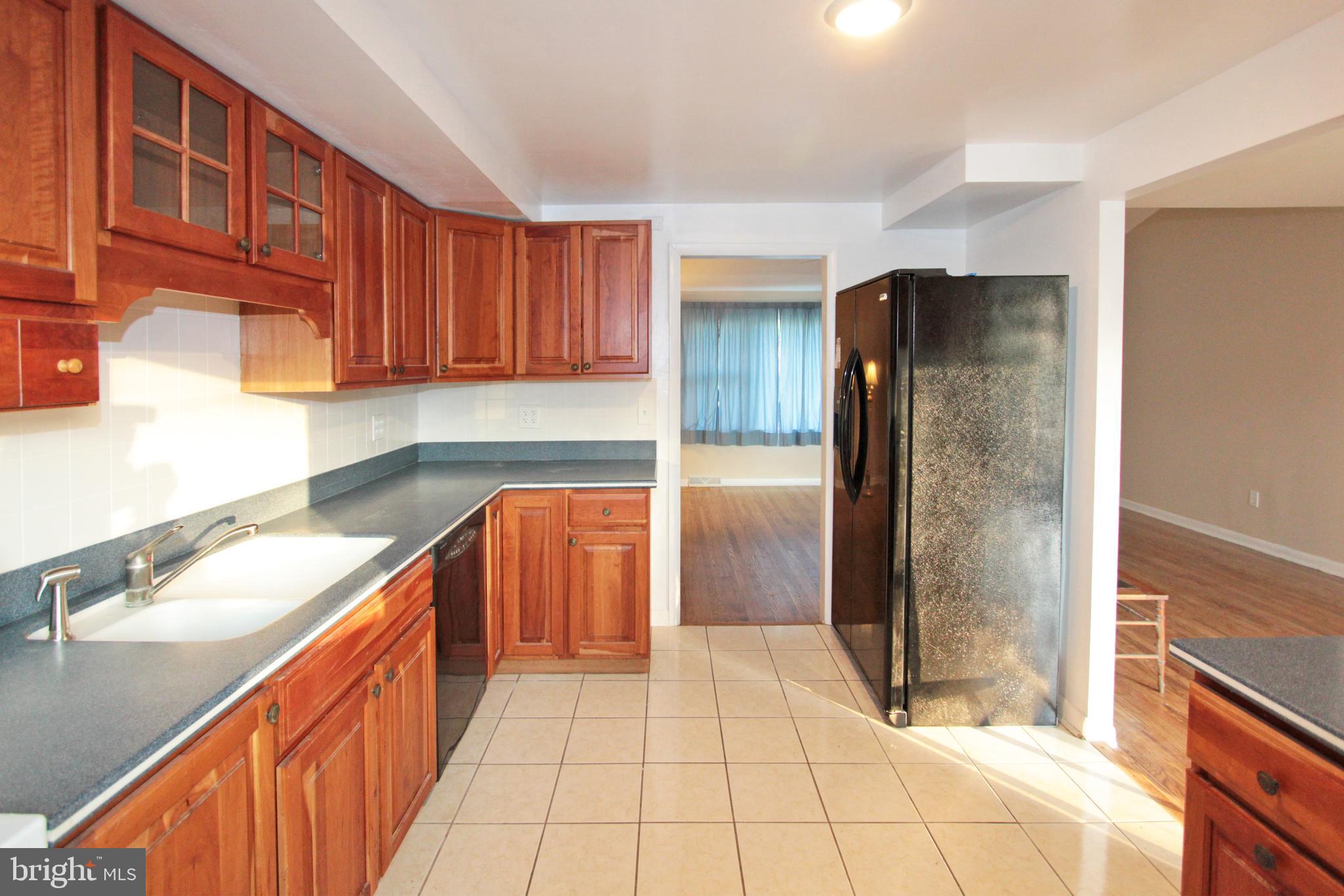 6 Newbrook Road Newark, DE 19711 - Photo 8 of 19 Kitchen