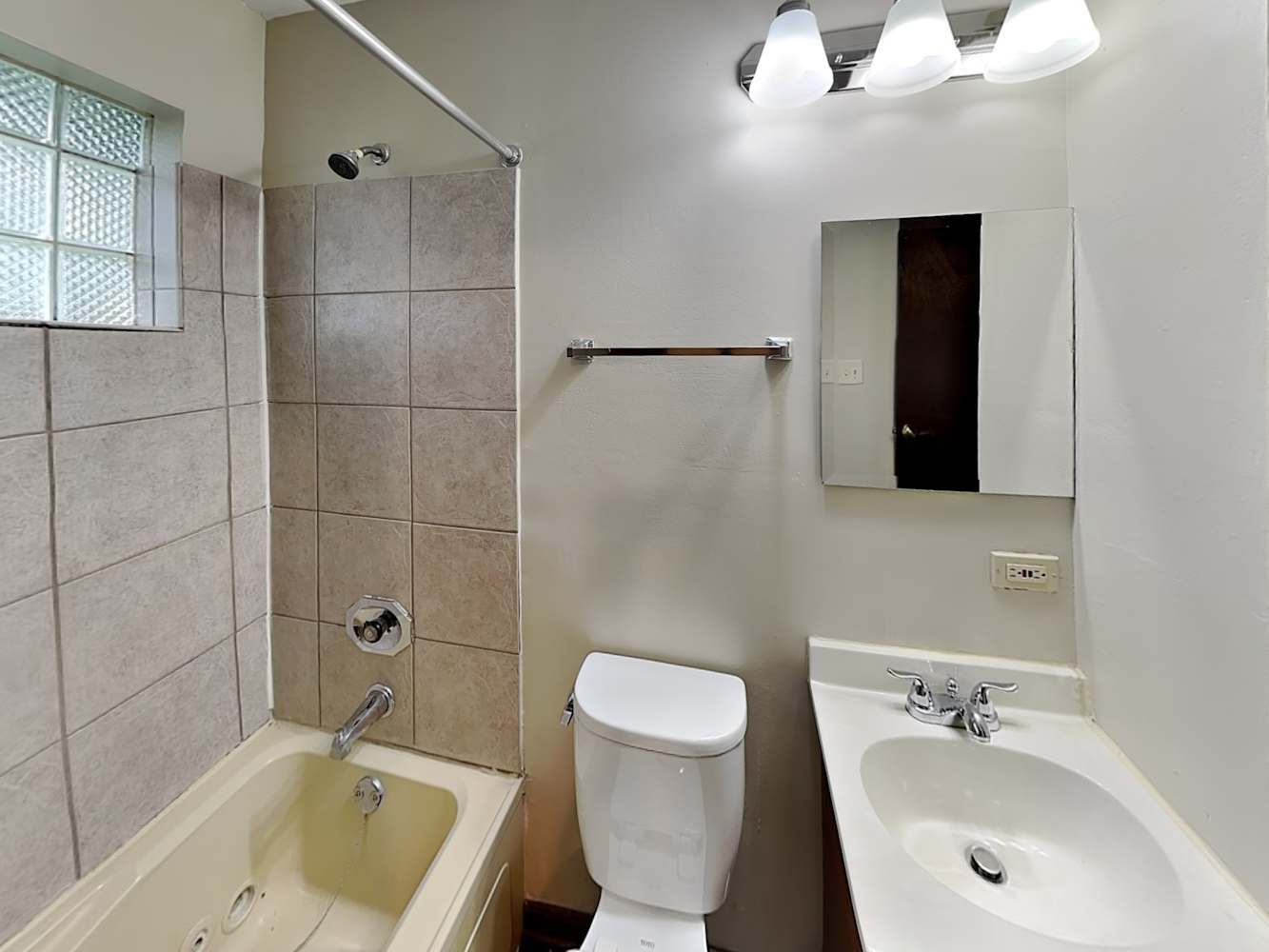 16400 Sherwood Drive Orland Park, IL 60462 - Photo 9 of 14