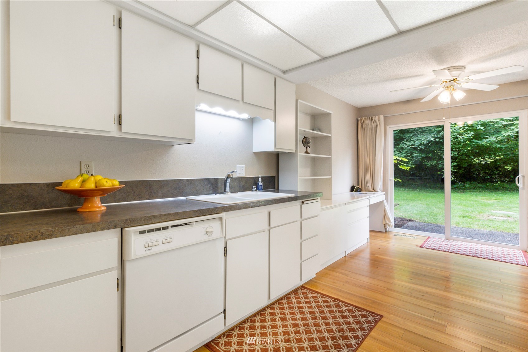 7405 Fairview Road Southwest, Unit 26 Olympia, WA 98512 - Photo 9 of 29 Gallery Image 9
