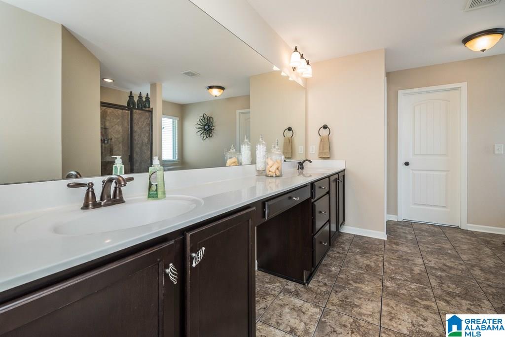 331 Lacey Avenue Alabaster, AL 35114 - Photo 12 of 20