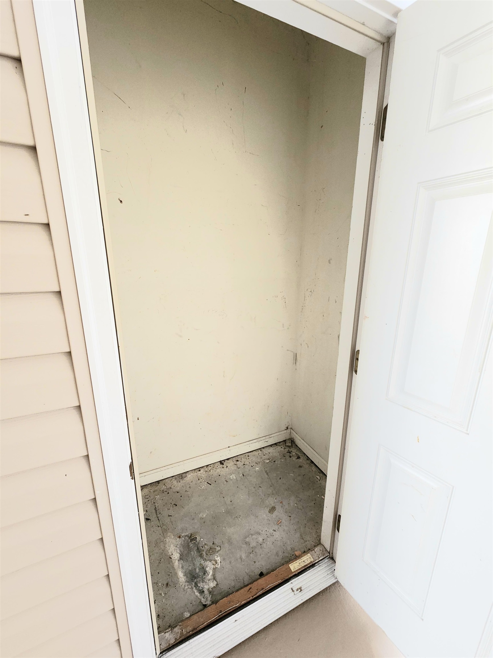 2080 Cross Gate Boulevard, Unit 105 Myrtle Beach, SC 29575 - Photo 11 of 25 Detailed view of unfinished concrete flooring