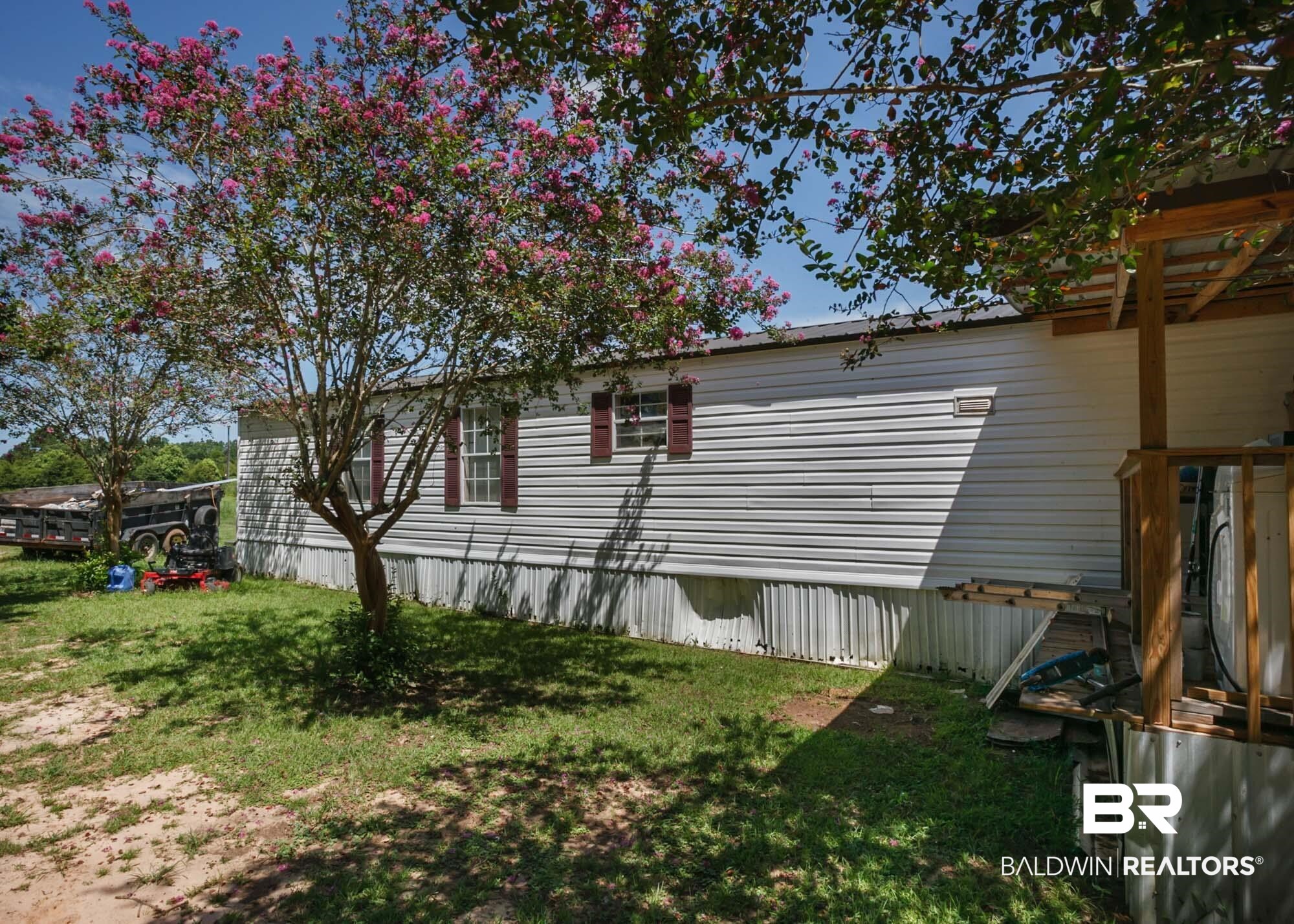 14005 County Road 49 Foley, AL 36535 - Photo 3 of 38 View of side of home with a yard