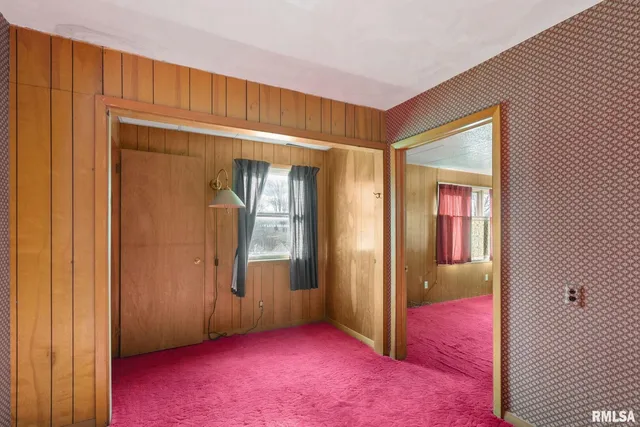 $135,000 | 2709 16th Street, Moline, IL 61265