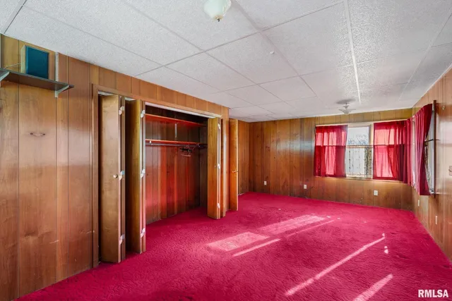 $135,000 | 2709 16th Street, Moline, IL 61265