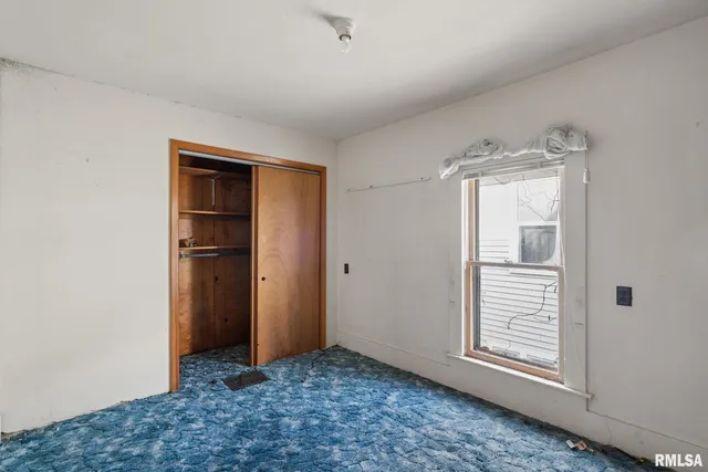 $135,000 | 2709 16th Street, Moline, IL 61265