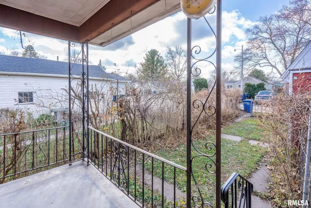 $135,000 | 2709 16th Street, Moline, IL 61265