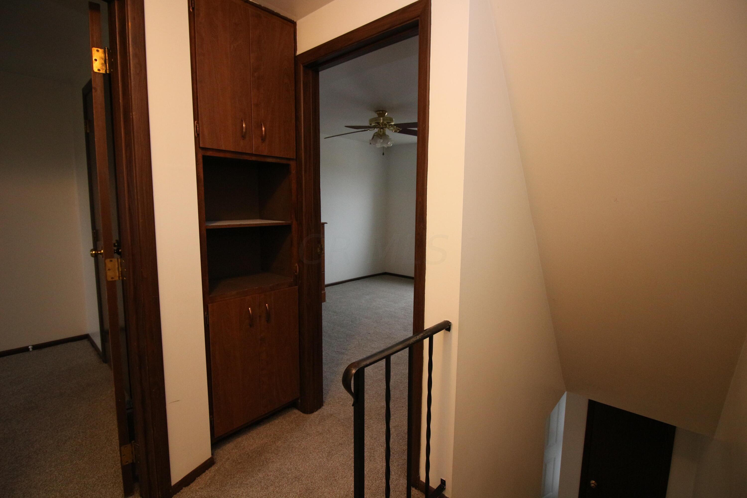 5738 Beechcroft Road, Unit G Columbus, OH 43229 - Photo 8 of 16 Linen closet