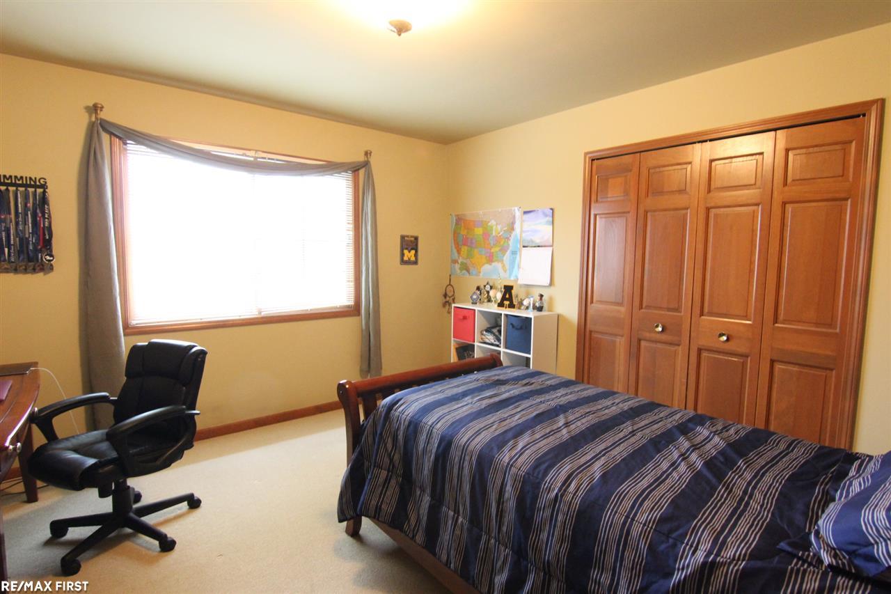 3033 Kilburn Road West Rochester Hills, MI 48306 - Photo 42 of 44