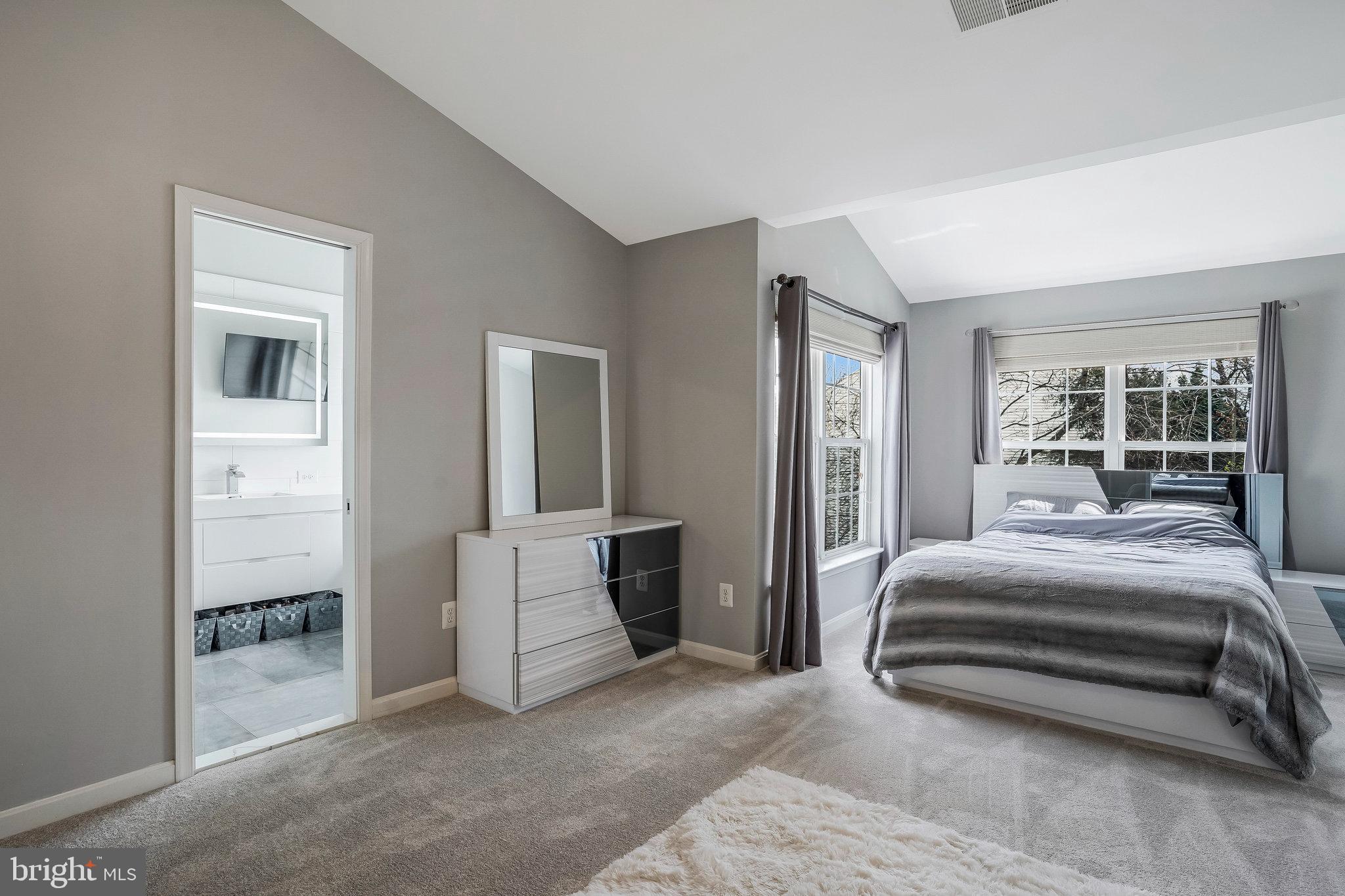 8110 Cerromar Way Gainesville, VA 20155 - Photo 24 of 51 Large Primary Bedroom