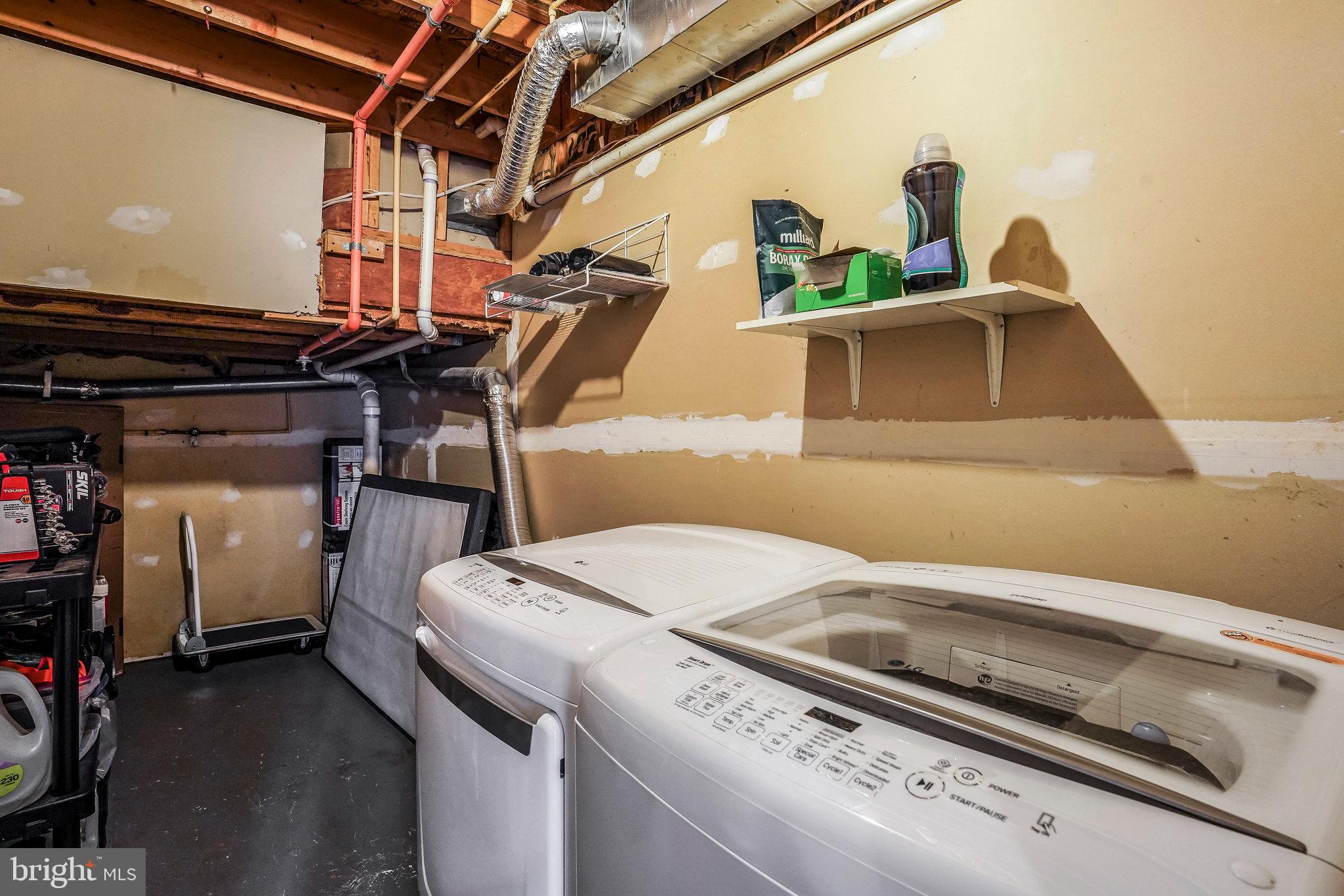 8110 Cerromar Way Gainesville, VA 20155 - Photo 32 of 51 Lower Level Laundry Room