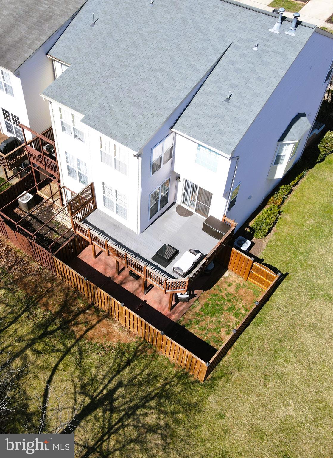 8110 Cerromar Way Gainesville, VA 20155 - Photo 47 of 51 Gorgeous End Unit Backing to Trees