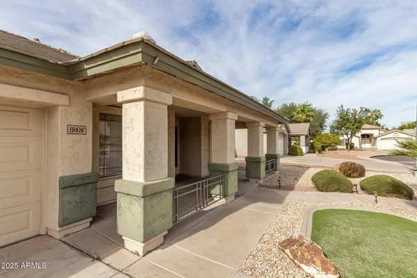 $2,500 | 19616 North 66th Lane, Glendale, AZ 85308
