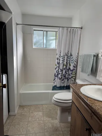 $324,900 | 227 Alder Street, Mountain View, WY 82939