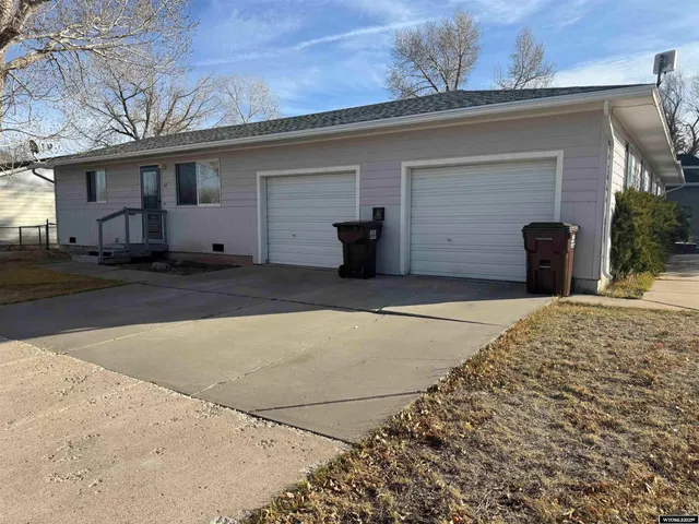 $324,900 | 227 Alder Street, Mountain View, WY 82939