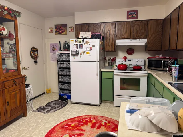 $324,900 | 227 Alder Street, Mountain View, WY 82939