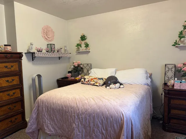 $324,900 | 227 Alder Street, Mountain View, WY 82939