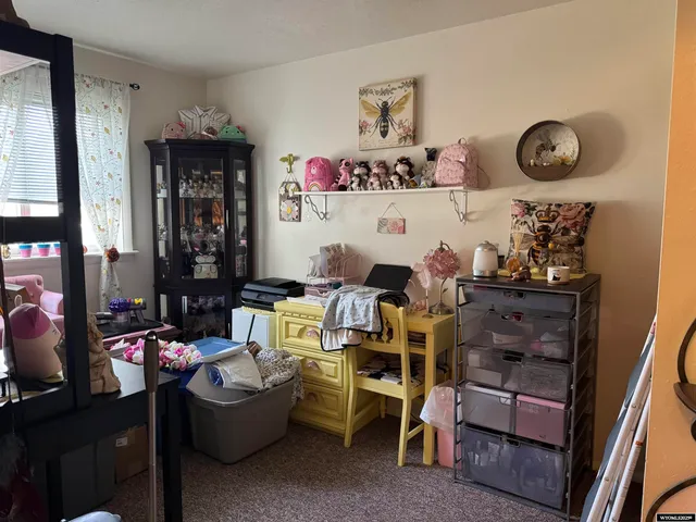 $324,900 | 227 Alder Street, Mountain View, WY 82939