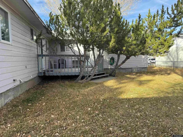 $324,900 | 227 Alder Street, Mountain View, WY 82939