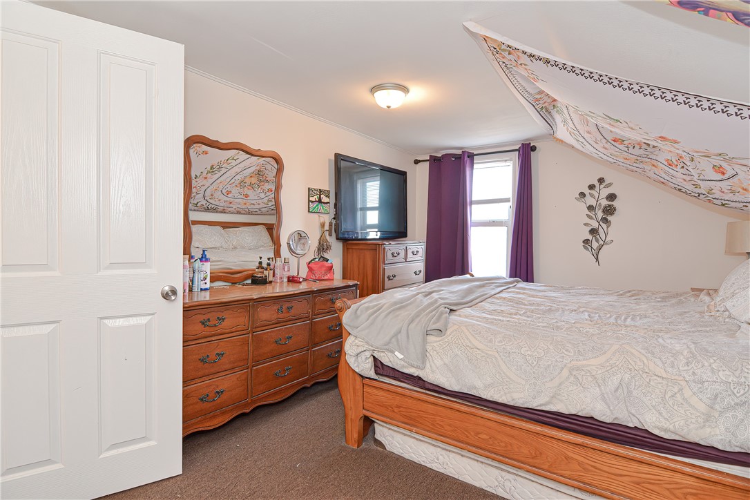 68 Read Avenue Coventry, RI 02816 - Photo 19 of 28