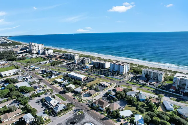 $595,000 | 310 North Atlantic Avenue, Cocoa Beach, FL 32931