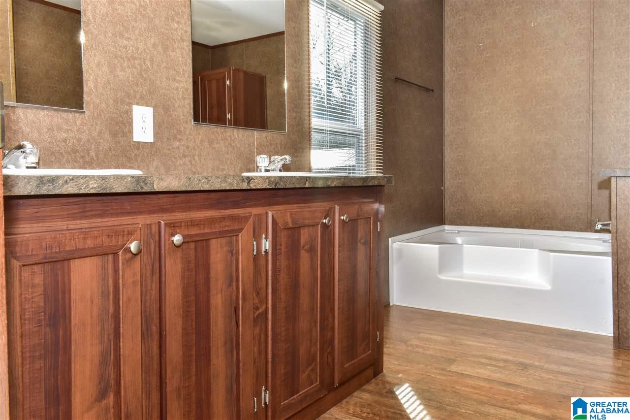 5255 Riddles Bend Road Rainbow City, AL 35906 - Photo 17 of 27