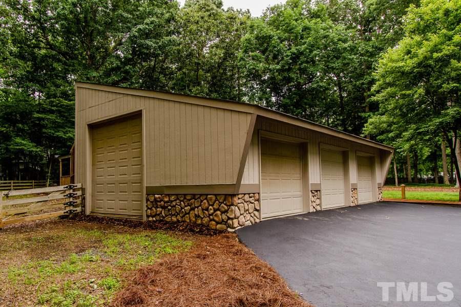 12317 Shooting Club Road Raleigh, NC 27613 - Photo 20 of 22