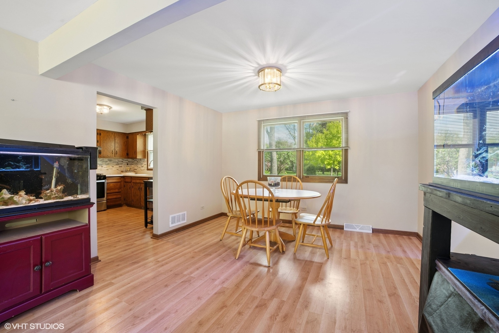 86 Brookside Drive Elgin, IL 60123 - Photo 5 of 19