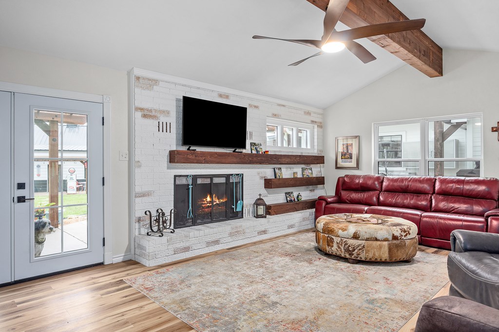 305 Oak Wood Road Kerrville, TX 78028 - Photo 18 of 67