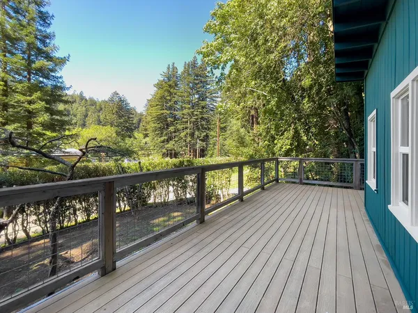 $400,000 | 20719 Foothill Drive, Monte Rio, CA 95462