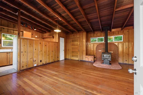 $400,000 | 20719 Foothill Drive, Monte Rio, CA 95462