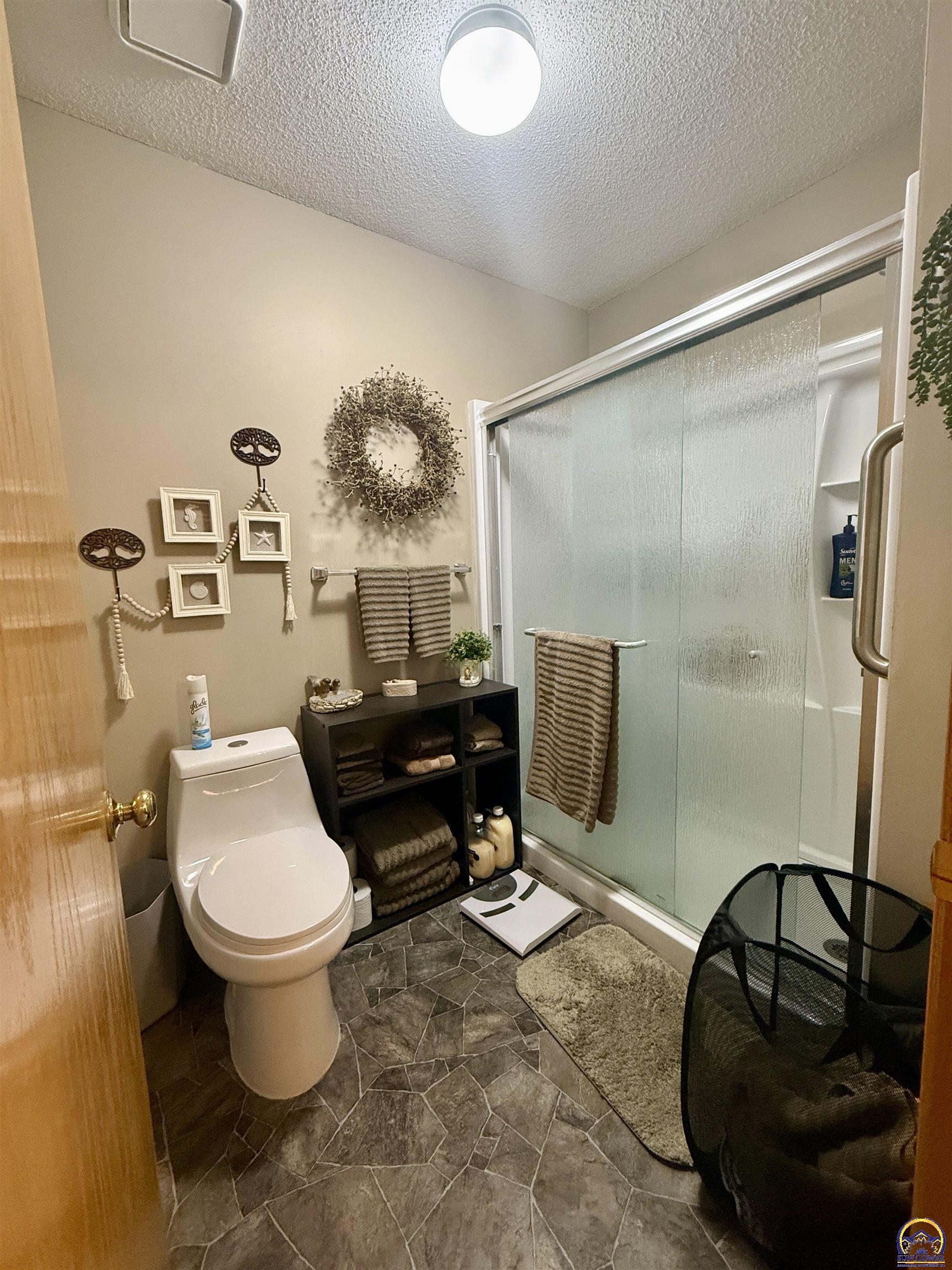 3101 Southwest Wanamaker Drive, Unit 13 Topeka, KS 66614 - Photo 27 of 52