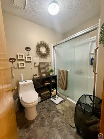 $269,900 | 3101 Southwest Wanamaker Drive, Unit 13, Topeka, KS 66614