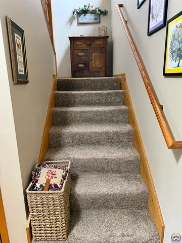 $269,900 | 3101 Southwest Wanamaker Drive, Unit 13, Topeka, KS 66614