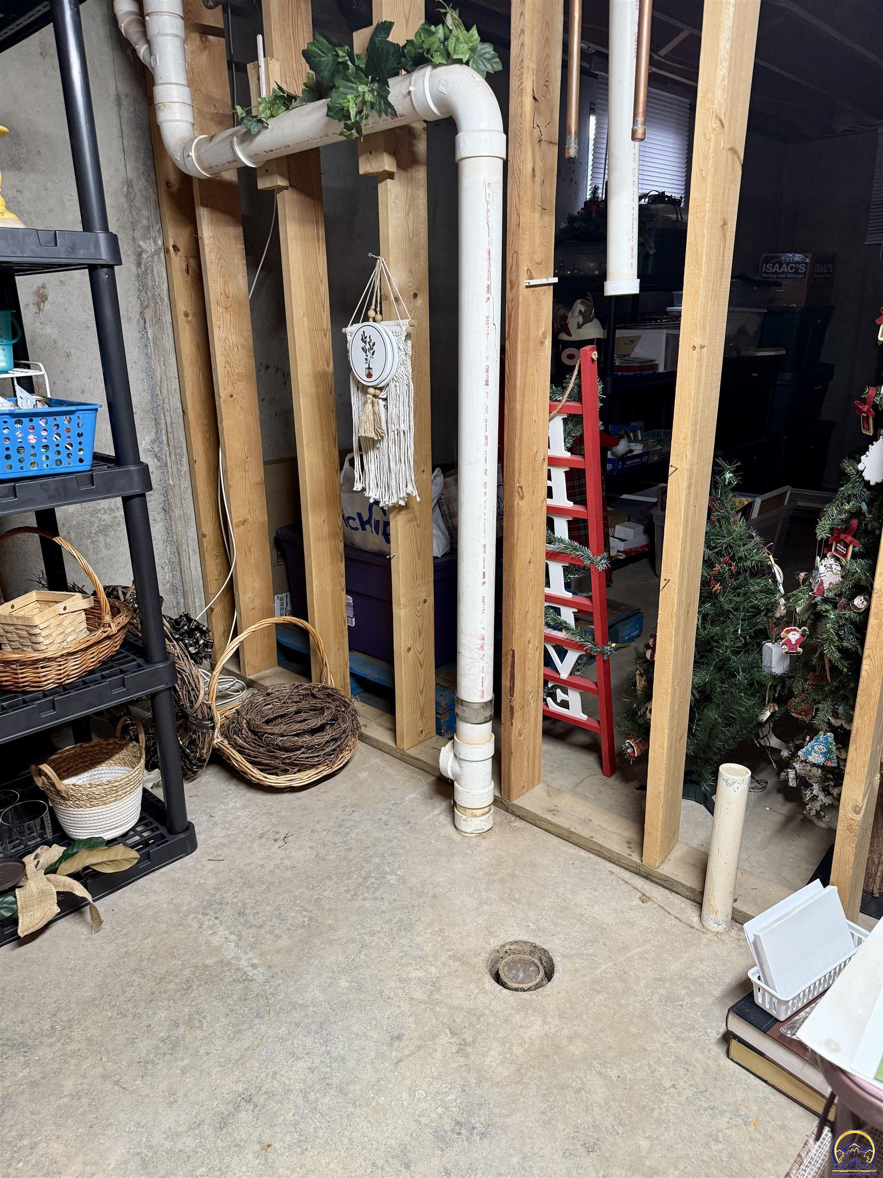 3101 Southwest Wanamaker Drive, Unit 13 Topeka, KS 66614 - Photo 44 of 52