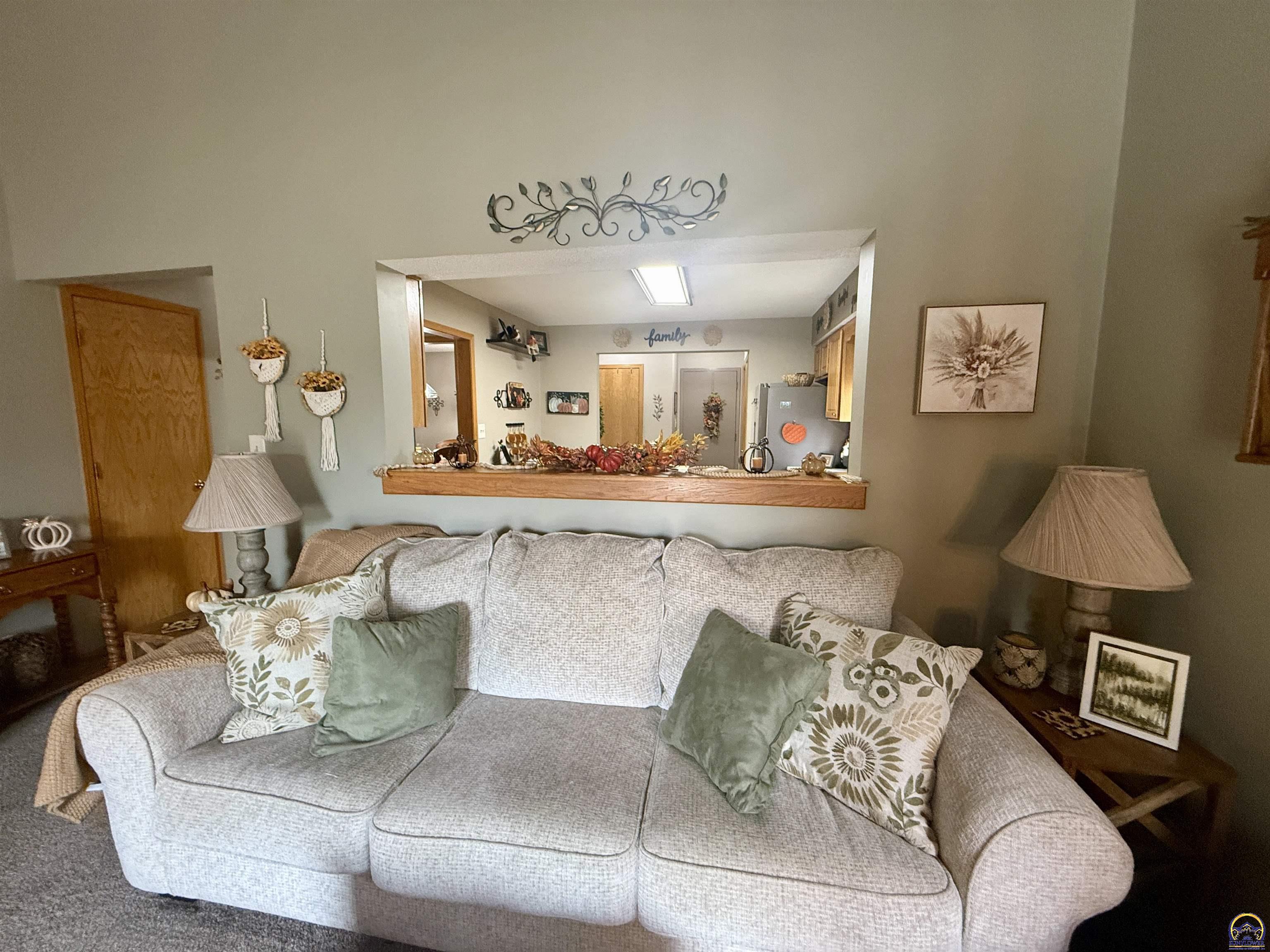 3101 Southwest Wanamaker Drive, Unit 13 Topeka, KS 66614 - Photo 9 of 52