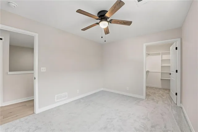 $350,000 | 207 Northwest Orchard Street, Lee's Summit, MO 64063